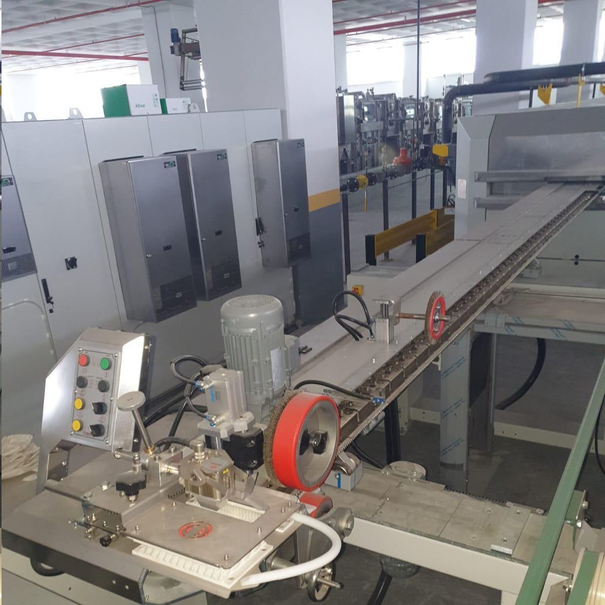 santek tekstil makineleri, yuvarlak örme makinaları, jakarlı dar dokuma makineleri, kapitone makineleri, tres halat makinesi, yaka makineleri, raschel makineler, tektsil makinaları, sanayi imalat makineleri istanbul özbekistan kazakistan rusya Boyahane makina